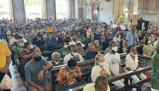 "Pai dos Pobres": em Salvador, devotos homenageiam Santo Antônio no seu dia; veja programação