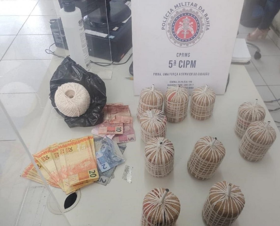 Polícia prende homem com 27 kg de explosivos em Itaparica; material seria usado em pesca predatória