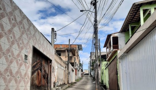 Moradores de Mussurunga enfrentam diversos problemas e pedem melhorias para rua