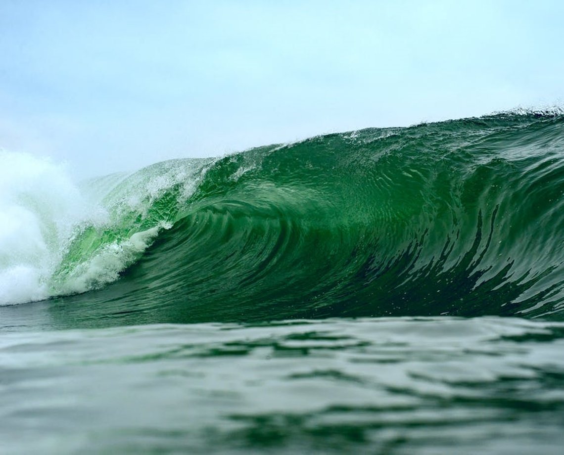 Melhor não ir a praia nesse final de semana: Marinha alerta para ondas maiores que o normal