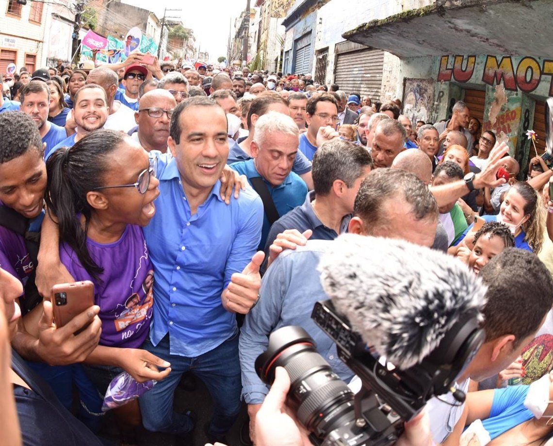 VÍDEO: Bruno Reis fala sobre pré-candidatura de Neto e diz que prefeitura vai analisar mudança de circuito do Carnaval