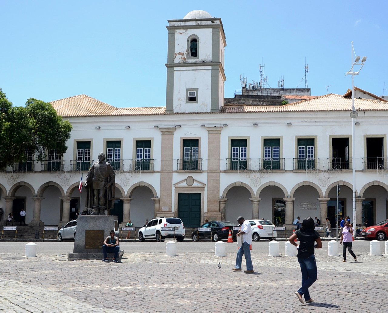 Câmara de Salvador devolve LDO à Prefeitura e entra em recesso até fim do mês