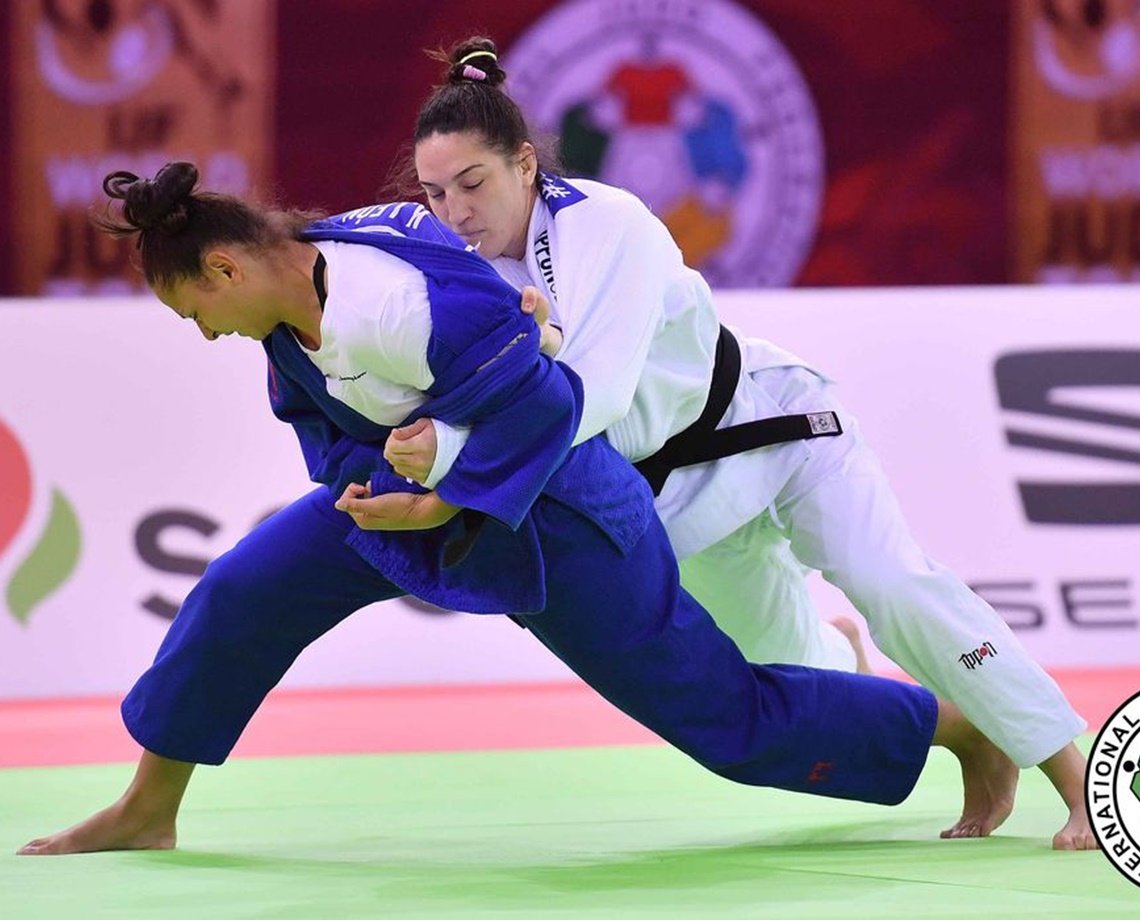 Ippon relâmpago dá bronze a Mayra Aguiar no Grand Slam de Budapeste