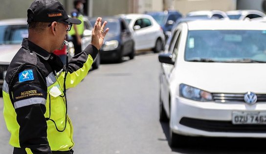 Trecho da Av. ACM é interditado nesta quinta-feira por causa das obras do BRT; saiba o que muda