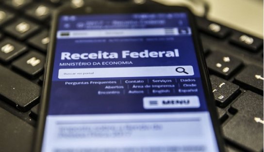 Contribuintes, se liguem! Receita deve abrir nesta semana consulta ao 3º lote de restituições do IR