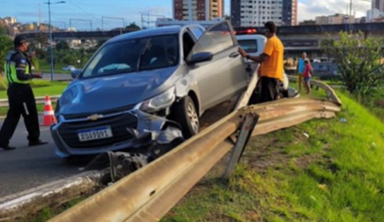 Acidente perto das estações Acesso Norte e Detran causa parada na linha 2 do metrô; veja vídeos