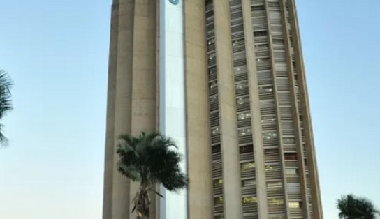 Diretor da Caixa Econômica Federal é encontrado morto no edifício-sede do banco, em Brasília