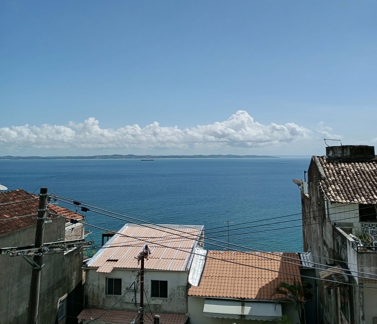 Veja previsão para o final de semana em Salvador: vai dar praia ou filme em casa? 