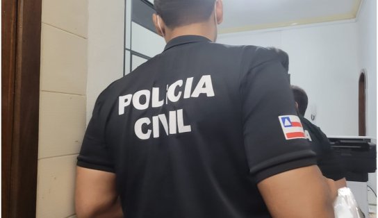 Polícia cumpre mandados contra quadrilha envolvida em sequestro em Simões Filho; suspeito é preso