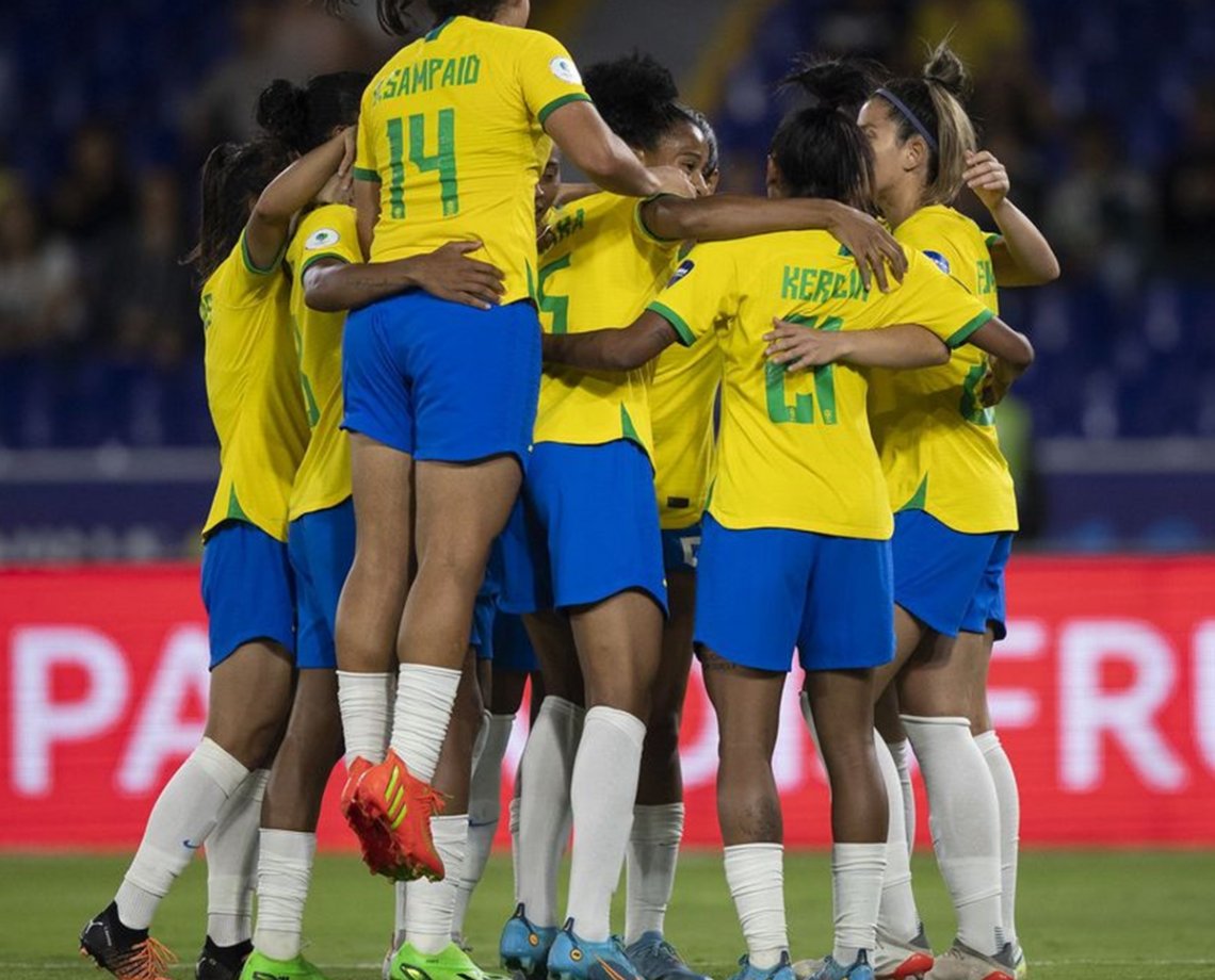 Brasil atropela Peru antes das semifinais da Copa América Feminina