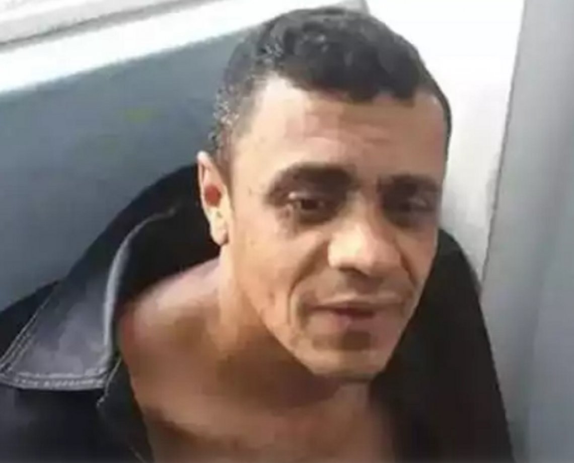 Autor da facada em Bolsonaro passará por nova perícia que avaliará nesta segunda sua soltura