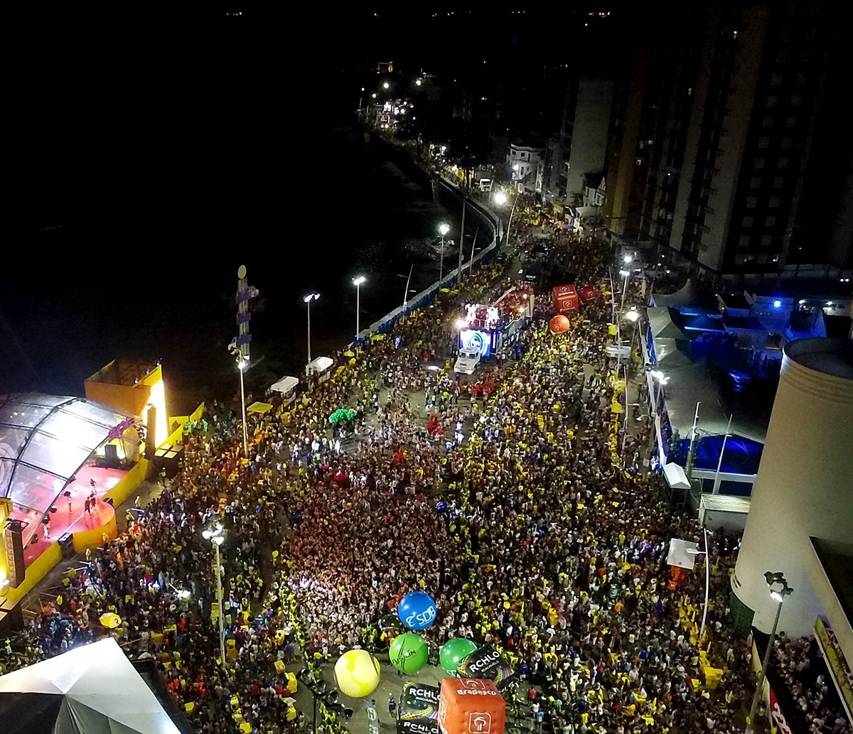 Mudança do Carnaval para a Boca do Rio: em reunião com o Comcar, Isaac Edington diz que há preconceito contra o bairro; "tachado pela violência" 