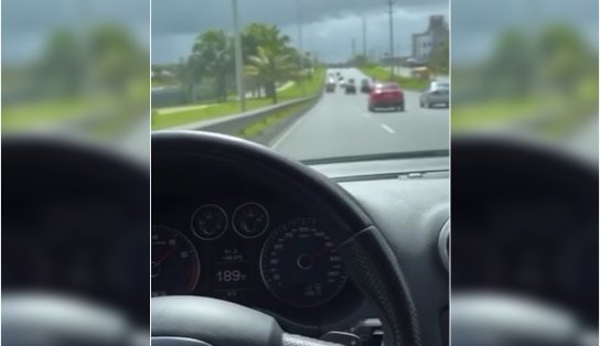 Homem que desafia autoridades a 190 km/h na Paralela já foi preso com carro roubado; Transalvador se cala 