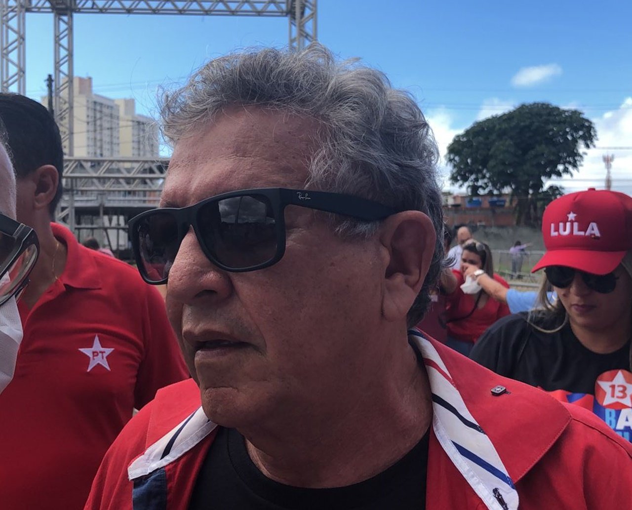 Caetano ironiza aproximação do União Brasil com PT: “Todo mundo que não era Lula quer ser Lula desde menino”