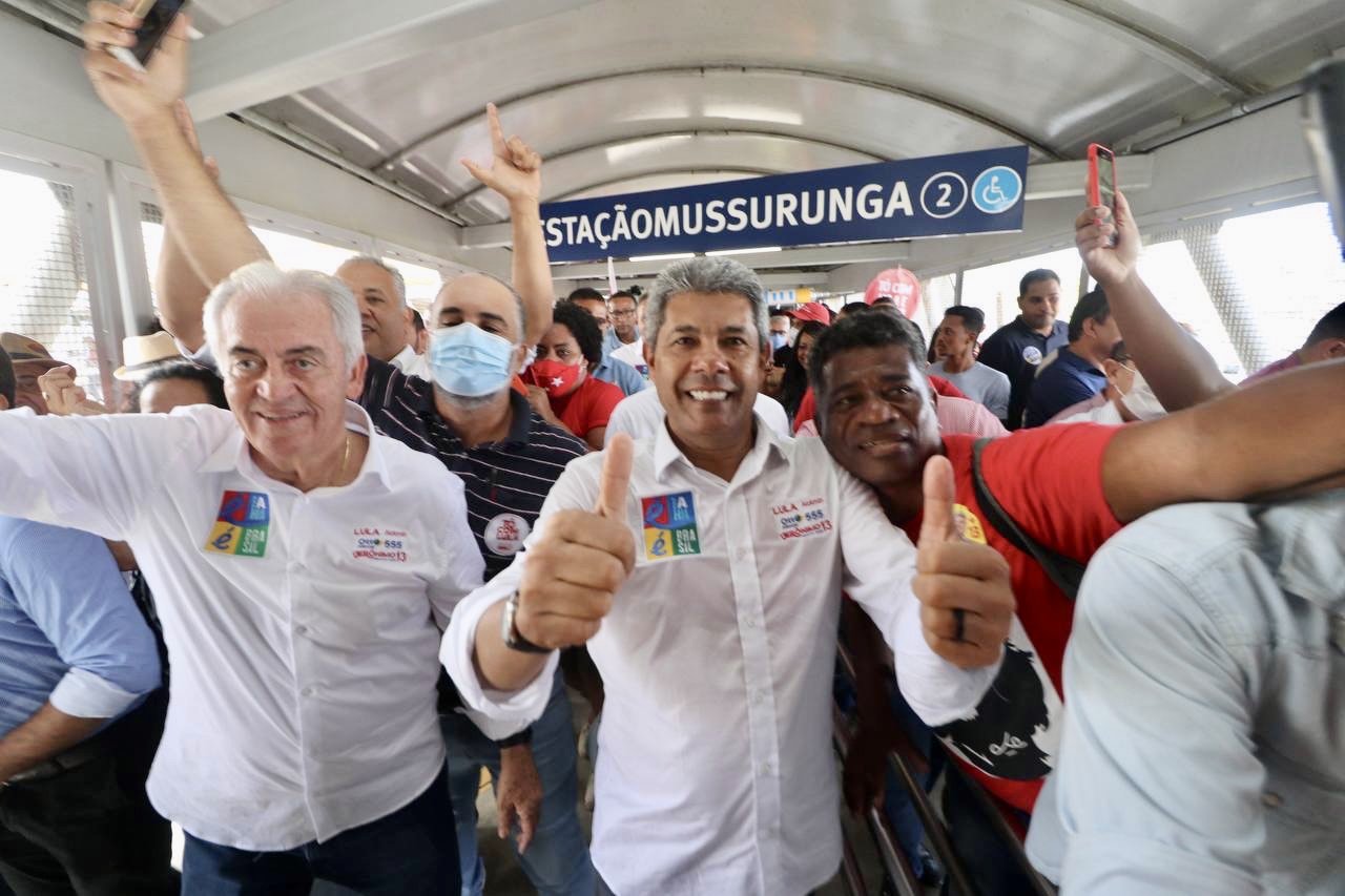 Jerônimo chega de metrô à convenção do PT e fala de vitória garantida no 1º turno: “Vamos ganhar jogando no campo”