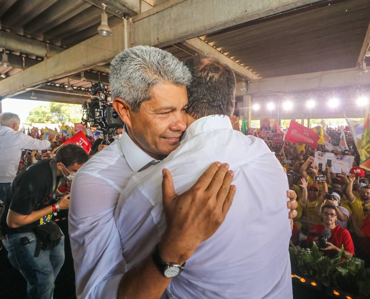 Com exaltação a Lula, PT formaliza candidatura de Jerônimo Rodrigues a governador da Bahia