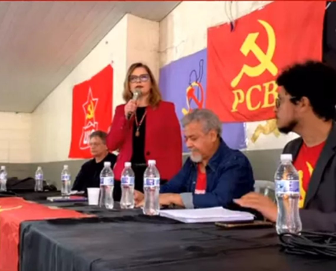 PCB homologa candidatura de Sofia Manzano à Presidência; uma das propostas é a legalização da maconha