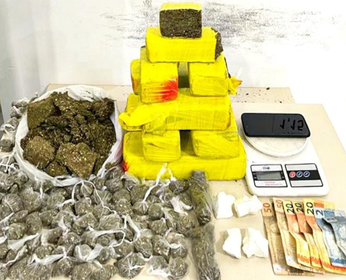 Homem é flagrado com 10 kg de maconha em Vitória da Conquista