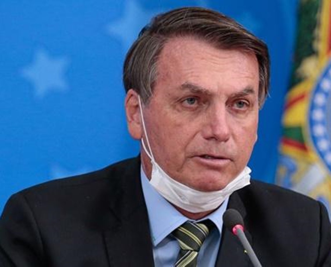 Bolsonaro diz que rachadinha é "muito comum" e que Guedes continua em novo mandato 