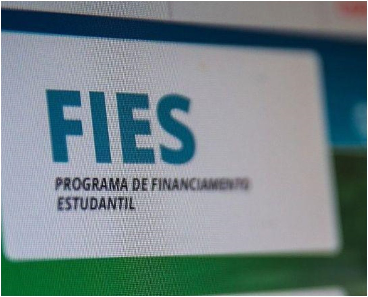 Fies: prazo para aprovados complementarem informações termina nesta sexta-feira