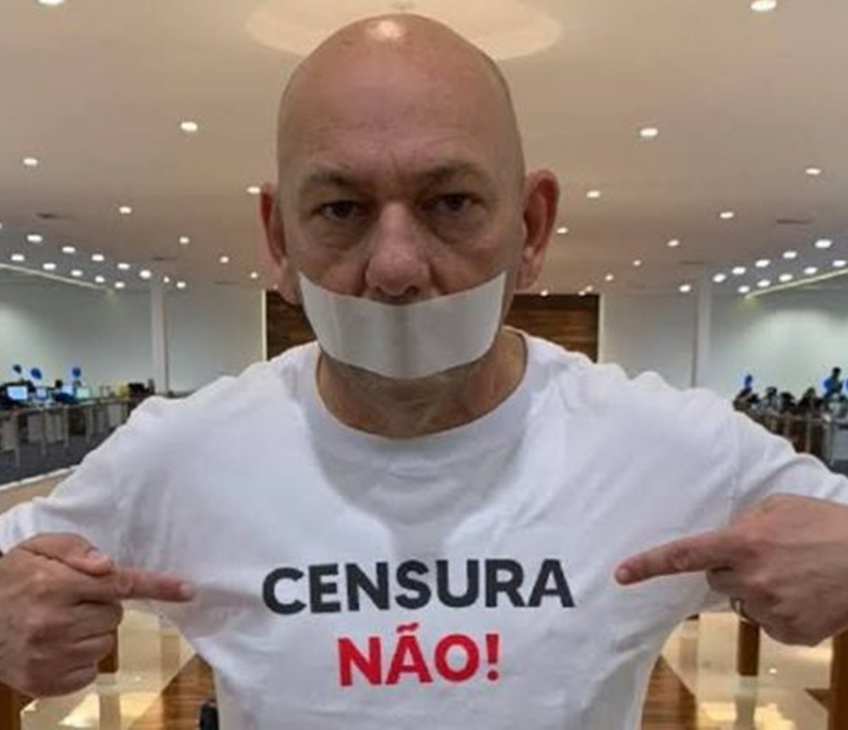 Após ter redes sociais bloqueadas por apoiar golpe de Estado, Luciano Hang fala de censura