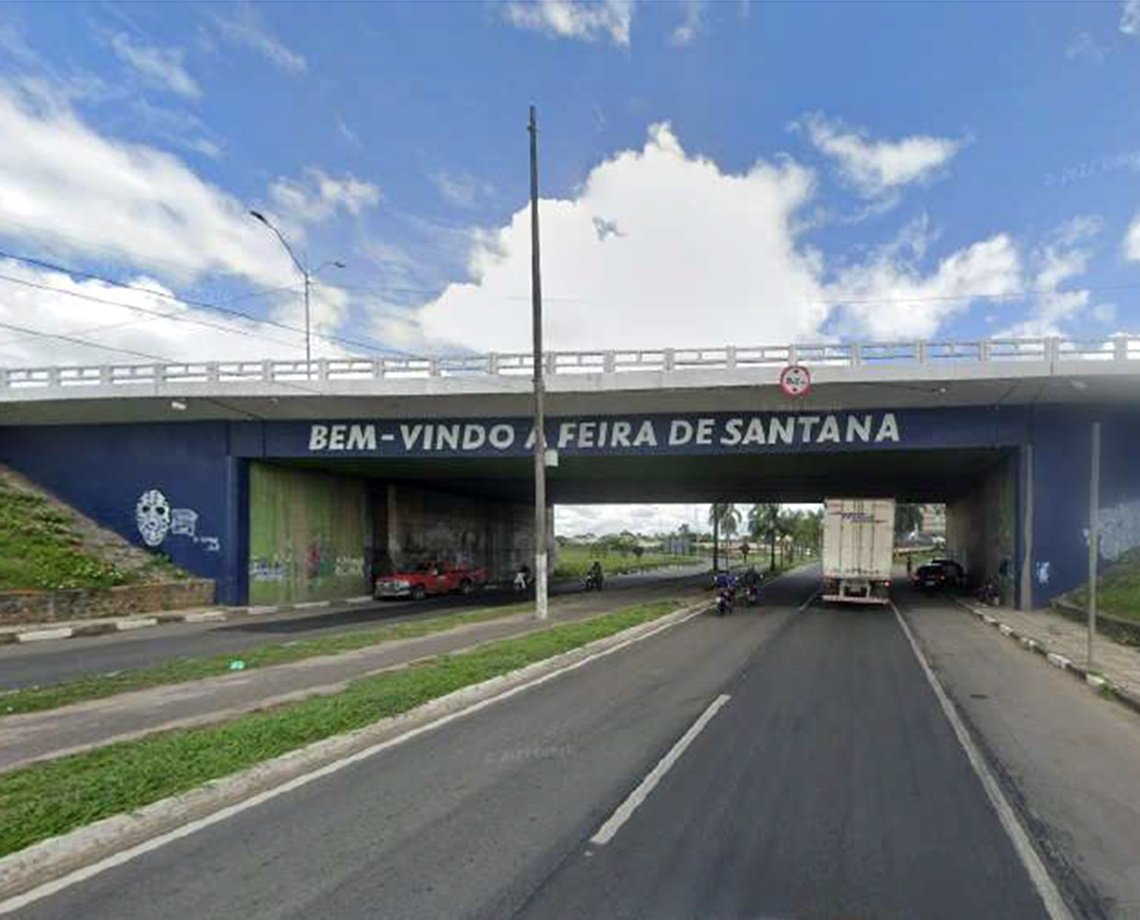 Alça de viaduto que dá acesso a Feira de Santana passa por intervenções nesta sexta-feira