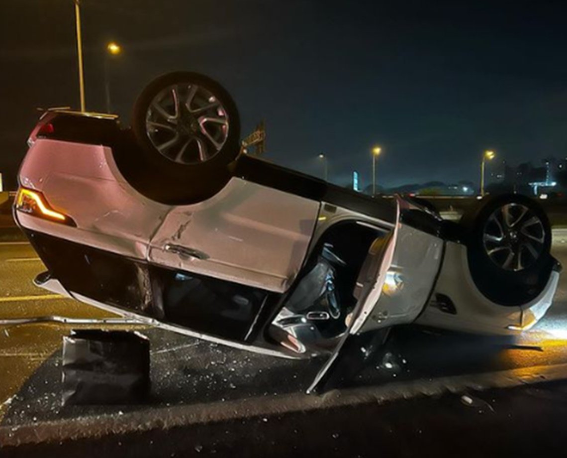 Um dia antes do aniversário, Paula Fernandes sofre acidente de carro em São Paulo: "renasci"