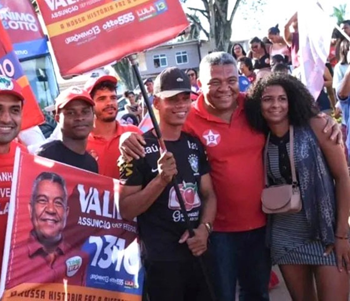 “Vamos continuar o projeto do PT na Bahia e levar ainda mais políticas para o baixo sul”, aponta Valmir