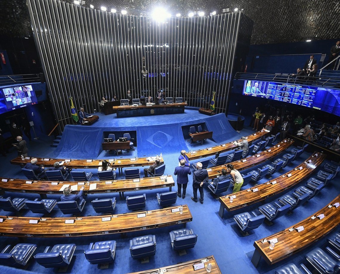 Senado aprova projeto que obriga planos de sa&uacute;de a cobrir fora do rol taxativo da ANS