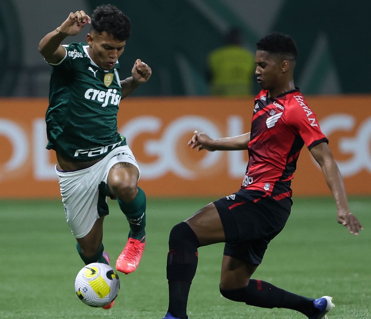 TV Aratu transmite jogos entre Palmeiras e Athletico-PR pela semifinal da Libertadores