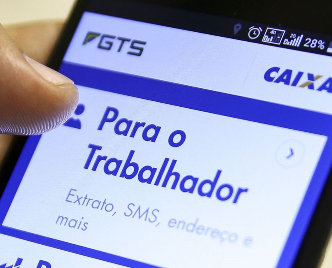 Trabalhadores podem fazer saque extraordinário do FGTS até 15 de dezembro; saiba como