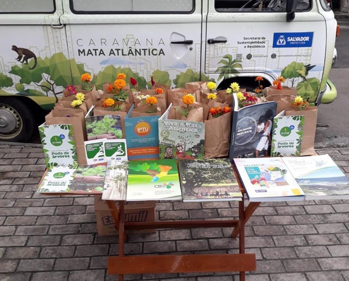 Bairro do Imbuí recebe “Caravana das Flores” nesta sexta-feira; ação tem mudas e orientações 