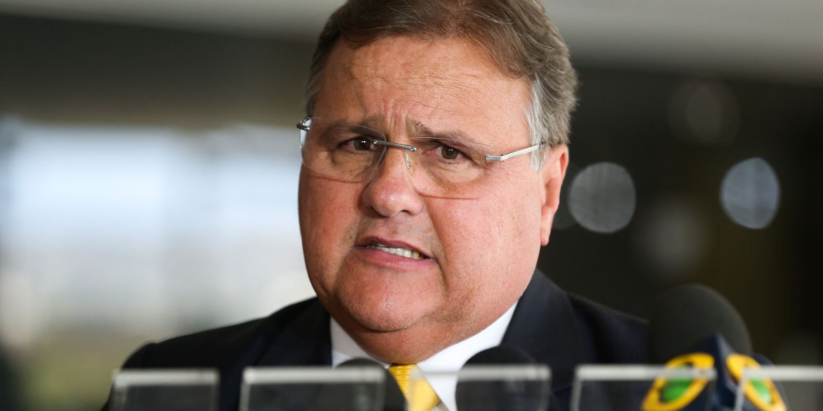 No Instagram, Geddel bloqueia usuário e questiona: 'Você é pardo, tá sujo ou só mal lavado?'