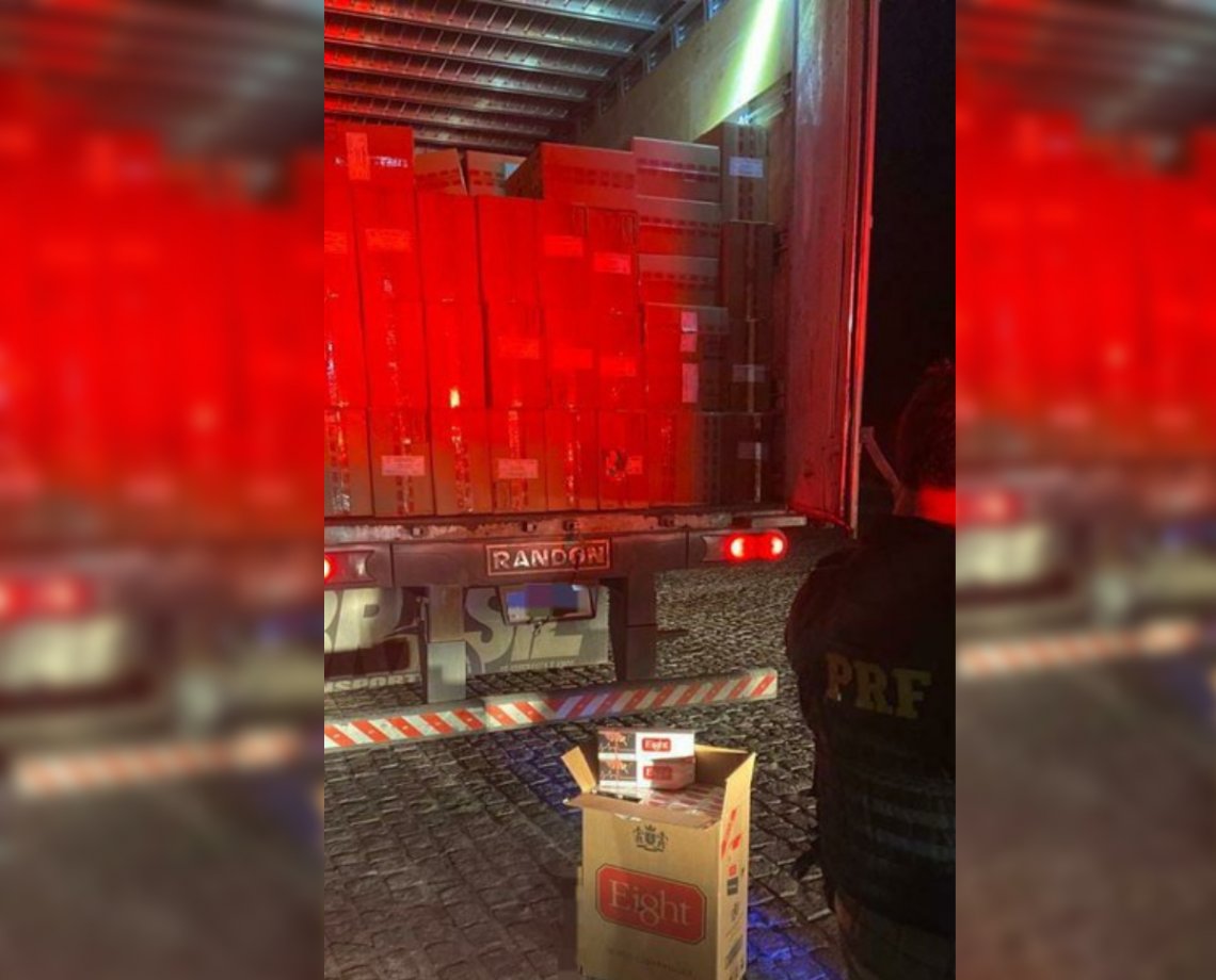 PRF apreende 450 mil maços de cigarros contrabandeados do Paraguai no interior da Bahia