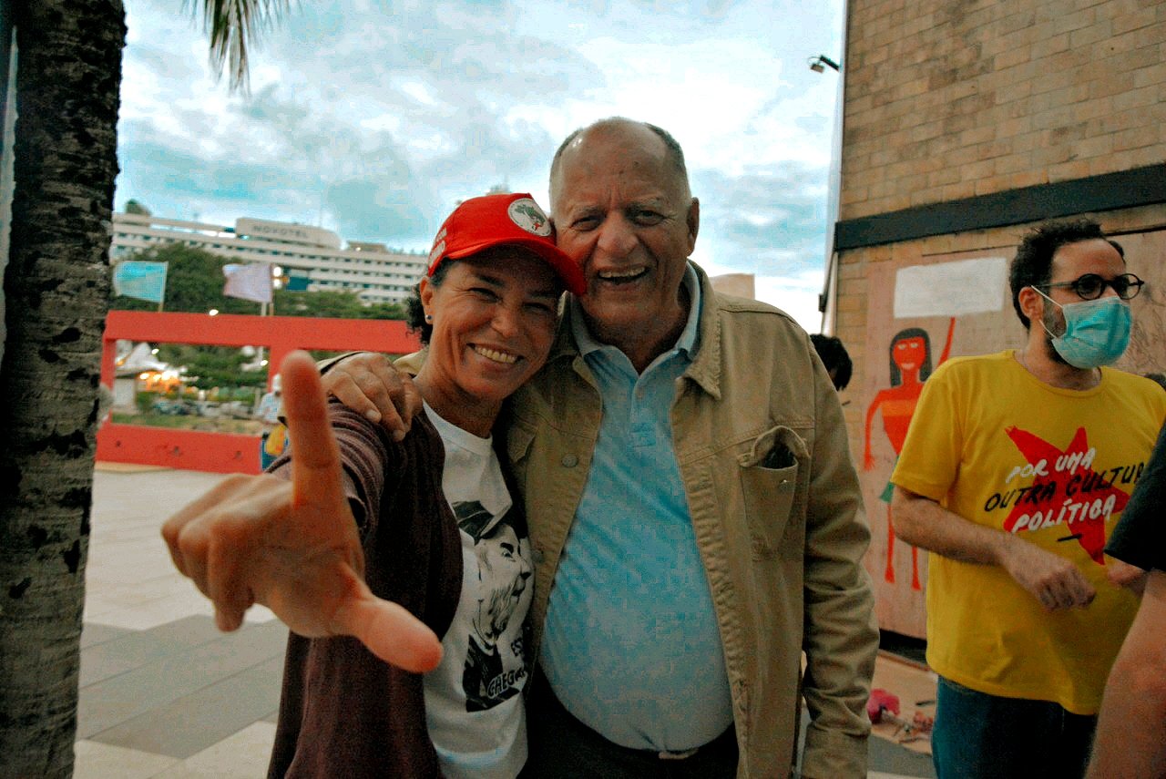 Lucinha do MST recebe apoio do filho de Carlos Marighella; “Ainda dá pra ser feliz”