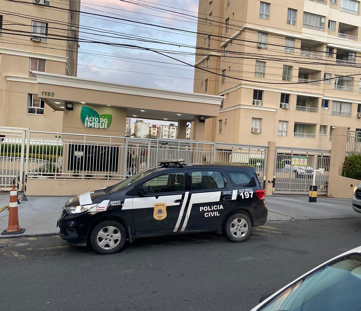 "Operação Pelicanus": polícia cumpre mandados contra entregadores de drogas em Salvador 