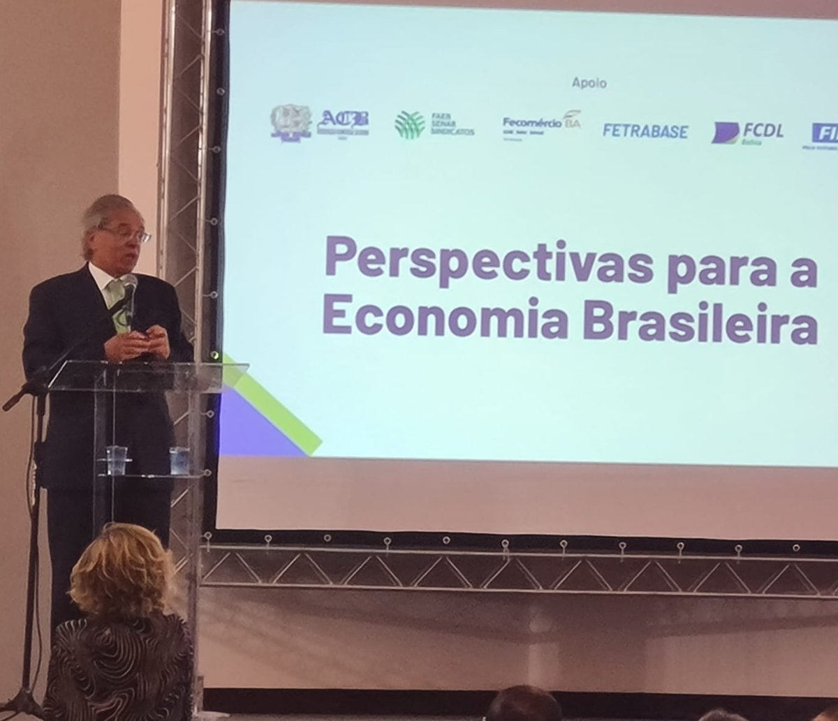 Em Salvador, Paulo Guedes afirma que Brasil está "condenado a crescer"  