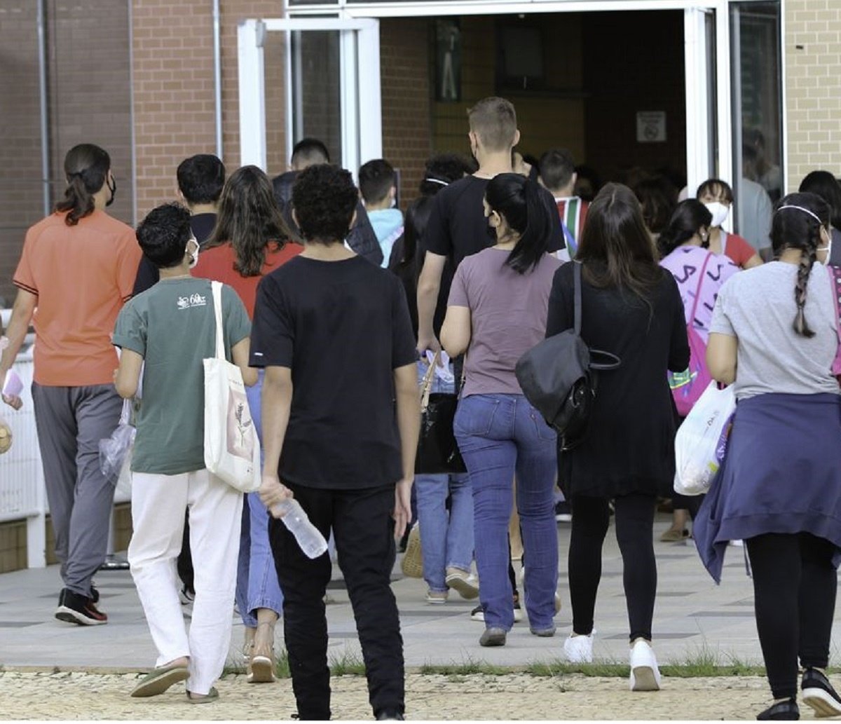 Atenção estudantes! Candidatos do Prouni têm até hoje para se inscrever na lista de espera