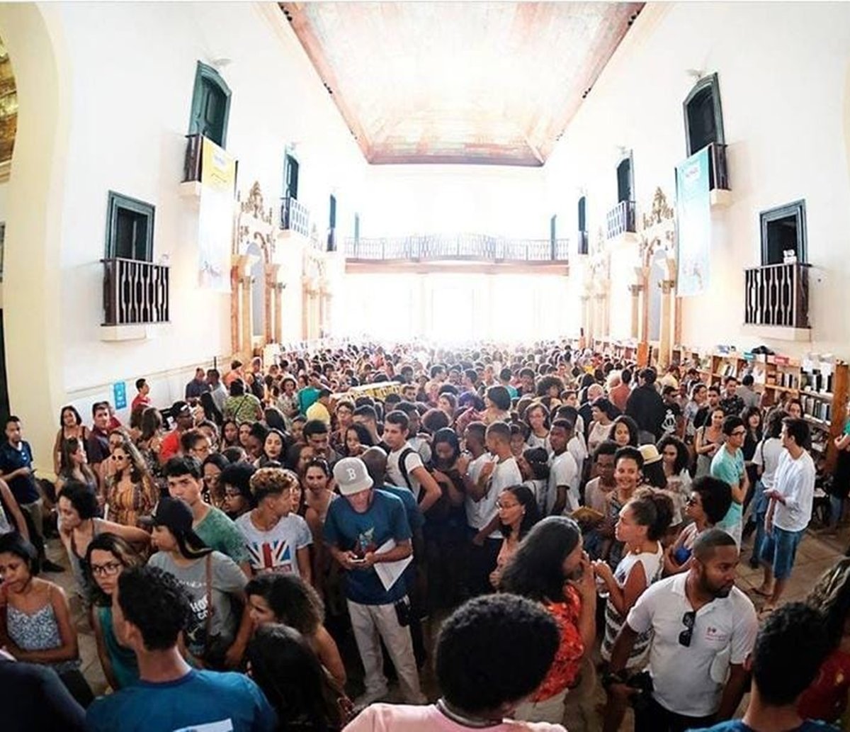 Após dois anos, Festa Literária Internacional de Cachoeira acontece em novembro