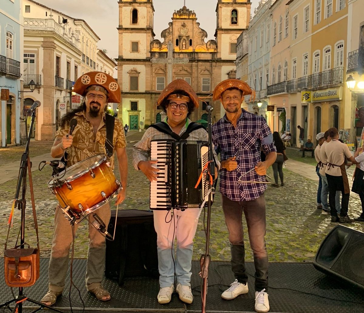 Semana é marcada por shows de diversos artistas locais no Pelourinho; confira