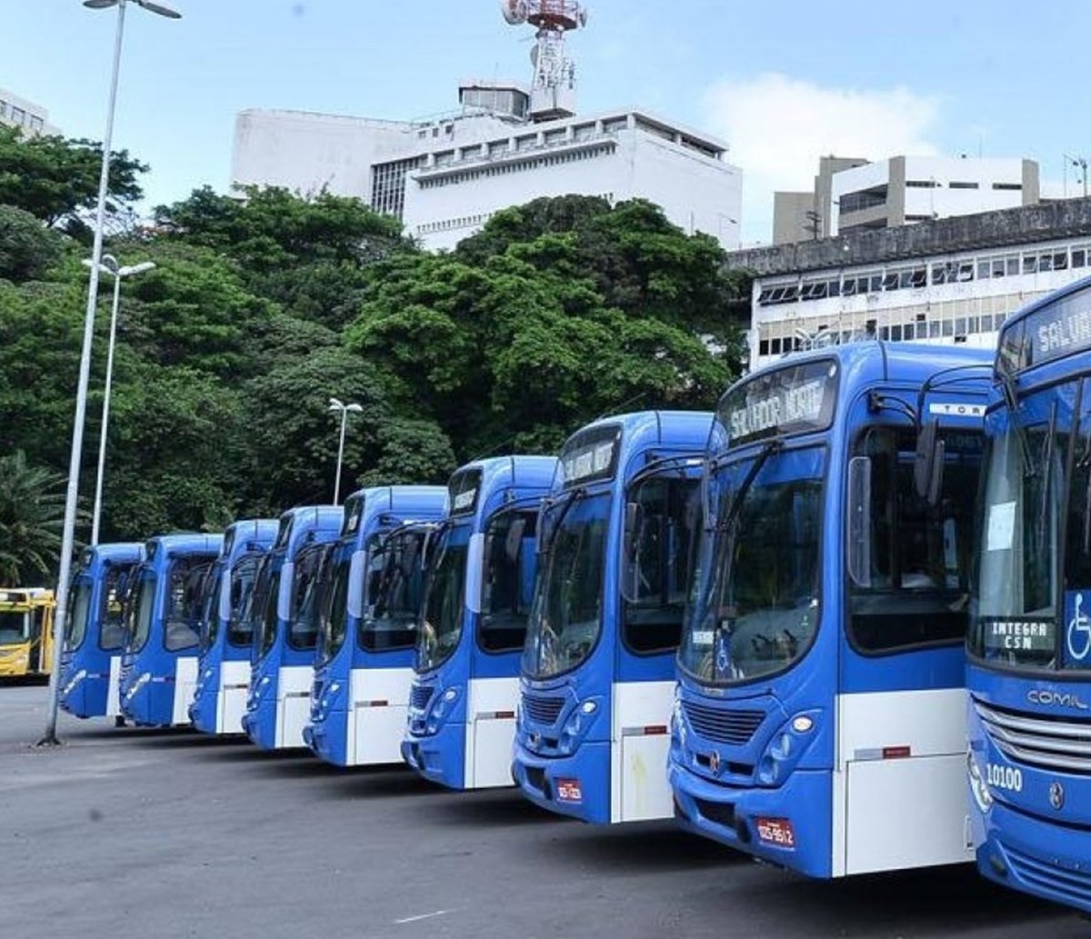 Sindicato fala em "grande mobilização" de rodoviários programada para terça-feira em Salvador; "chega de enrolação"  