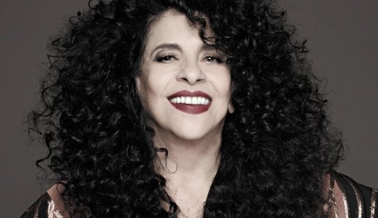 Gal Costa suspende shows até o final de novembro após cirurgia