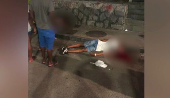 Polícia apura se rixa motivou execução de dupla perto de boate no Rio Vermelho; vítimas estavam acompanhadas  