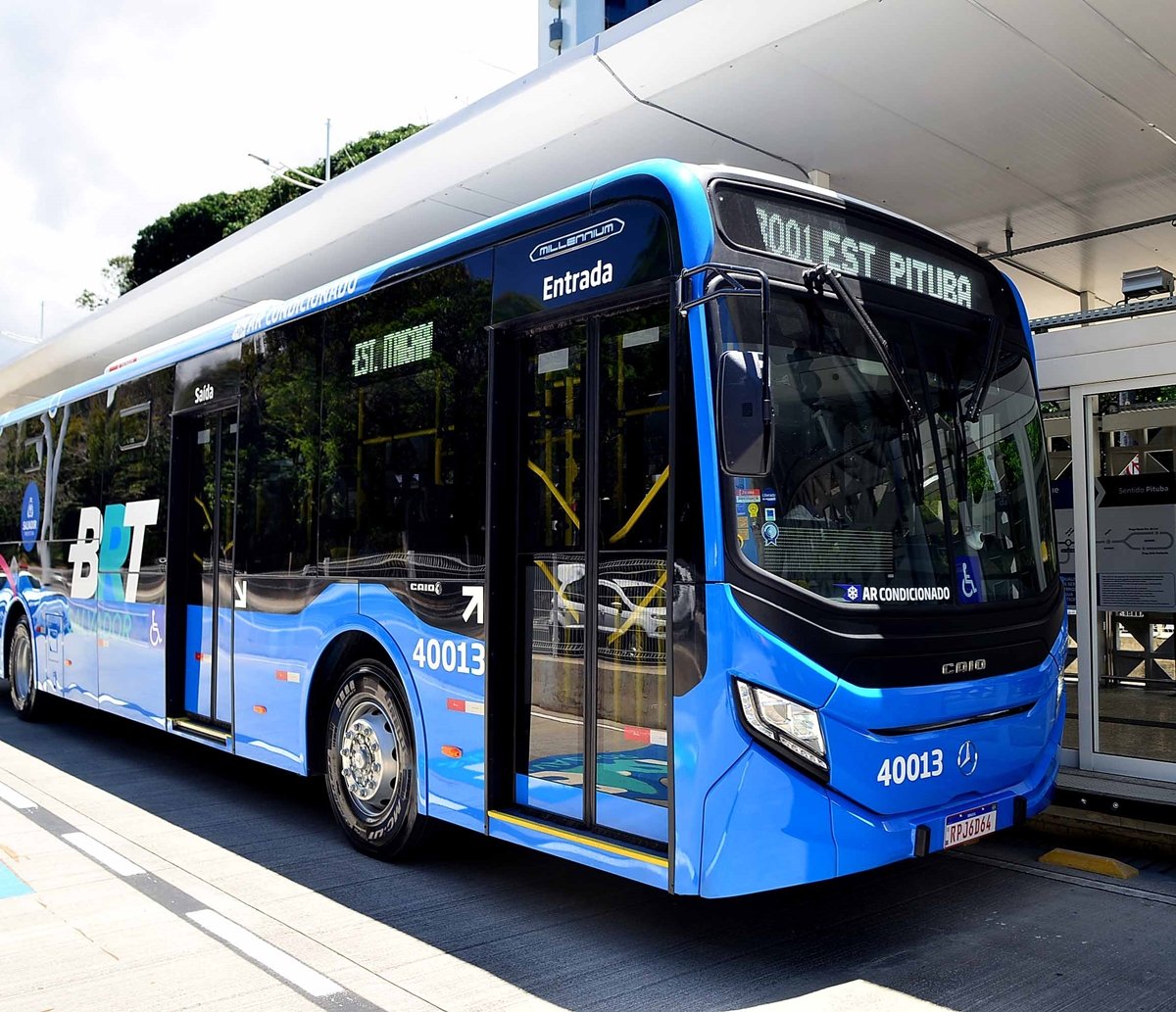 De graça, BRT amplia horário em Salvador  