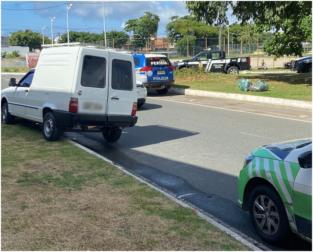 Homem é encontrado morto dentro de carro após ser sequestrado perto de casa em Salvador  