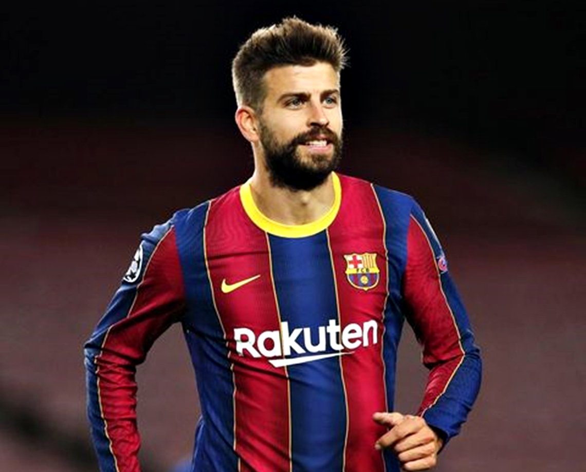 Ídolo do Barcelona, zagueiro Piqué anuncia aposentadoria aos 35 anos; “fechar esse ciclo”