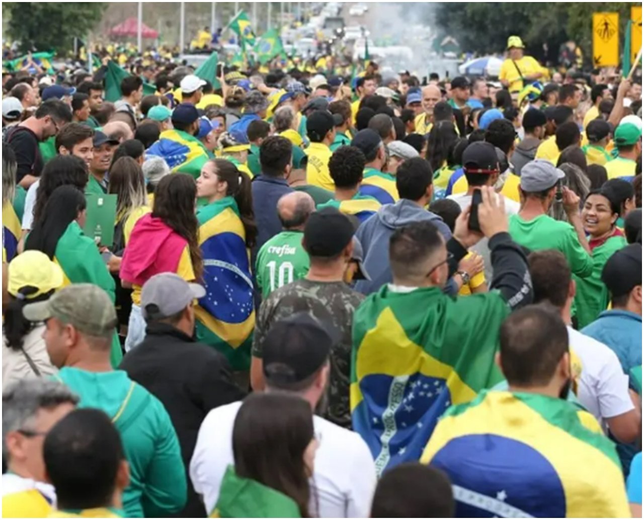 Todas rodovias federais do país estão livres de bloqueios, diz PRF