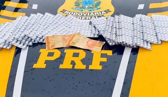 Dupla é presa com quase 1500 comprimidos de anfetamina no interior da Bahia,