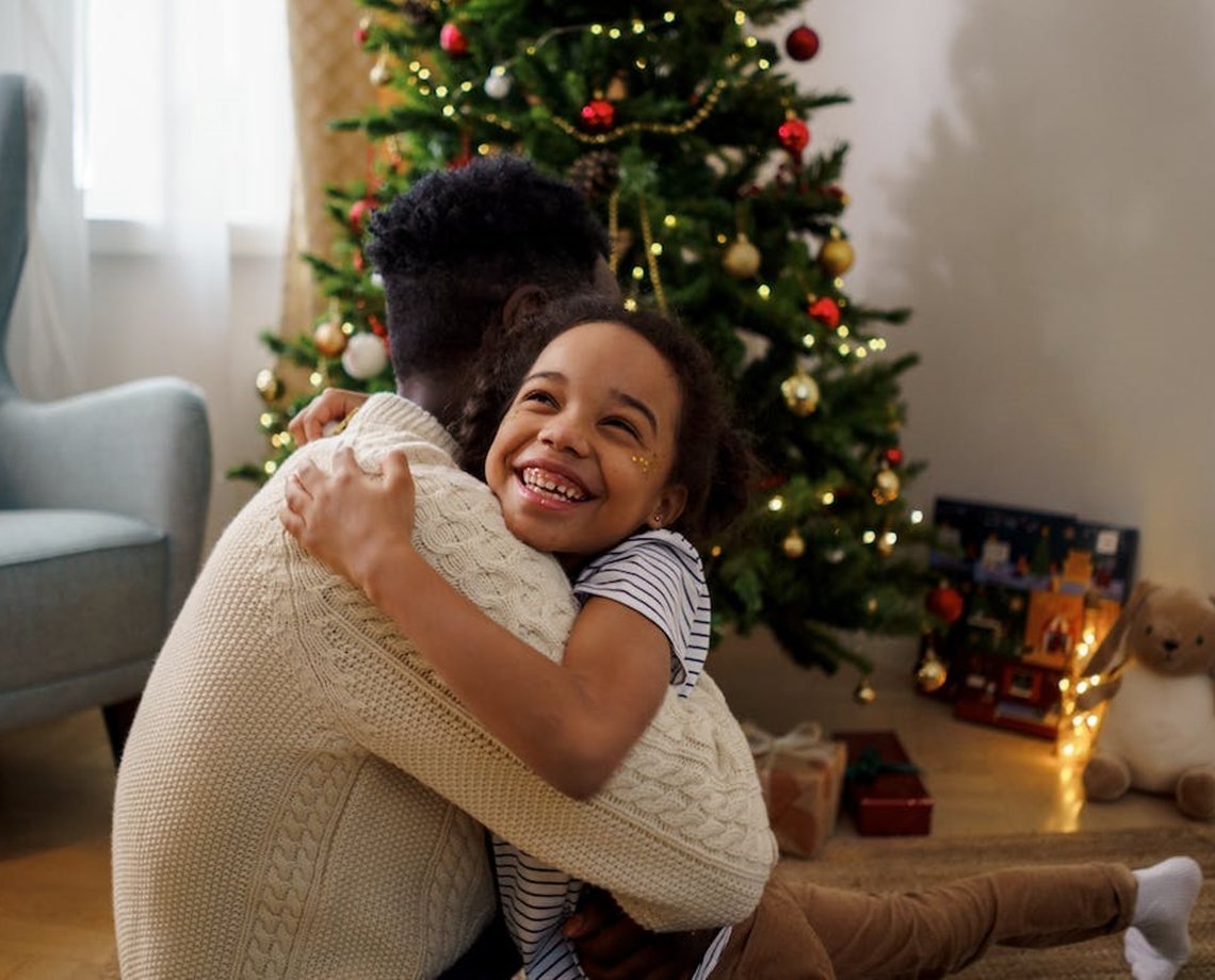 Cartinhas da Campanha Papai Noel dos Correios já estão disponíveis para adoção; veja como ajudar