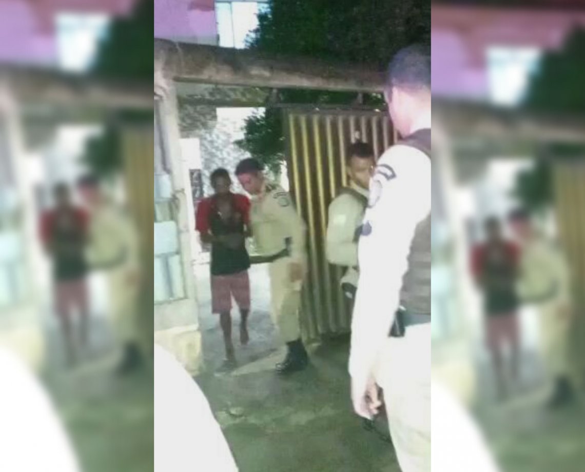 Aproveitando de porta aberta, homem faz moradora refém durante a madrugada, no Alto do Cabrito; veja vídeo